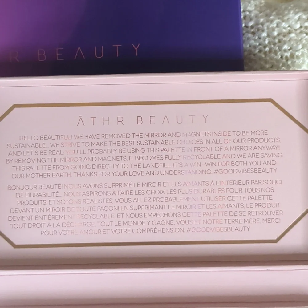ĀTHR Beauty MOONLIGHT CRYSTAL PALETTE, 8 X 1.5g/0.05oz4 X 1.25g/0.04oz